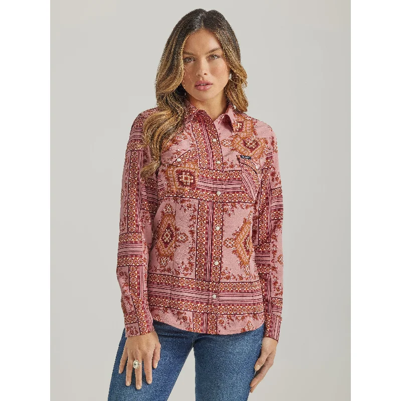 Wrangler Women's Retro Plum Lightweight Western Snap Shirt