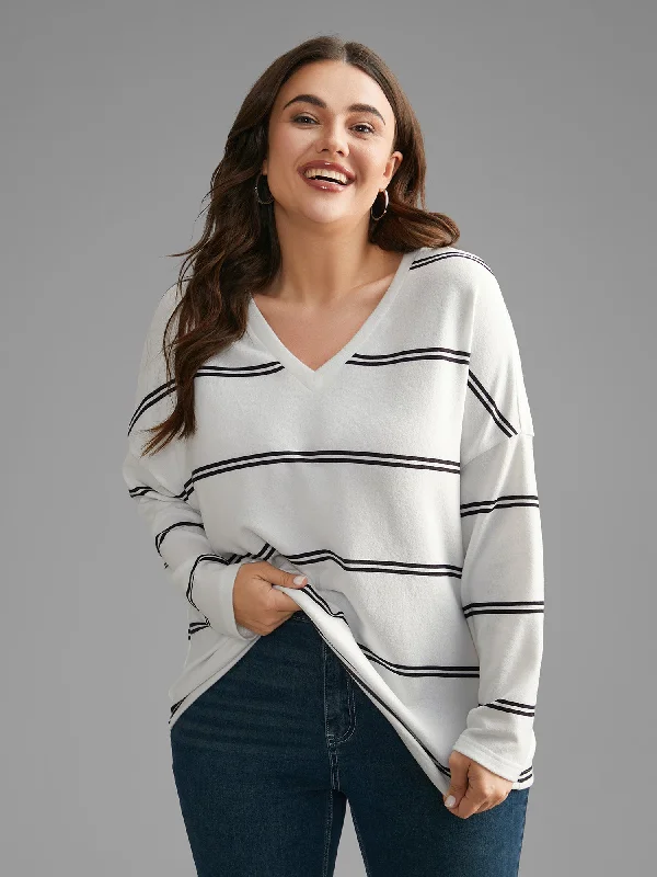 V Neck Contrast Striped Drop Shoulder T-shirt