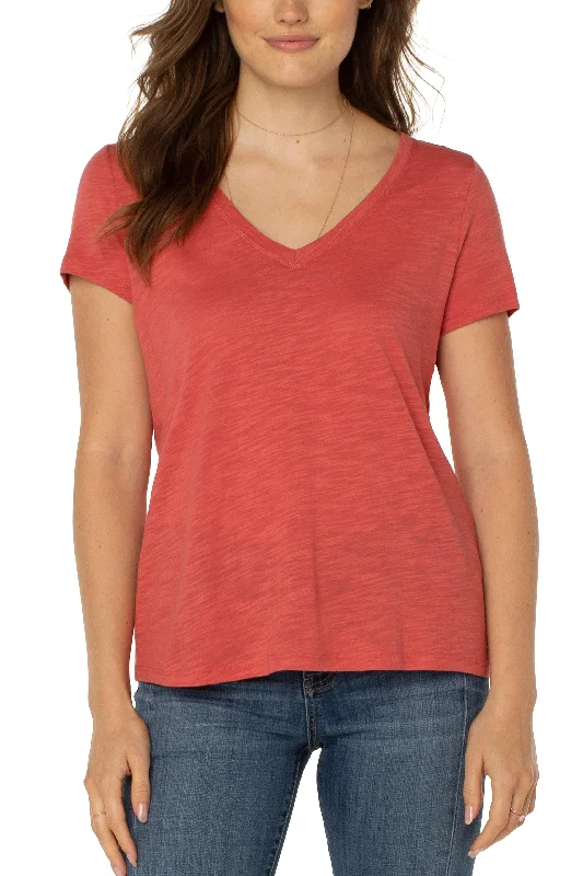 Liverpool Slim Fit V Neck Slub Knit Tee In Coral